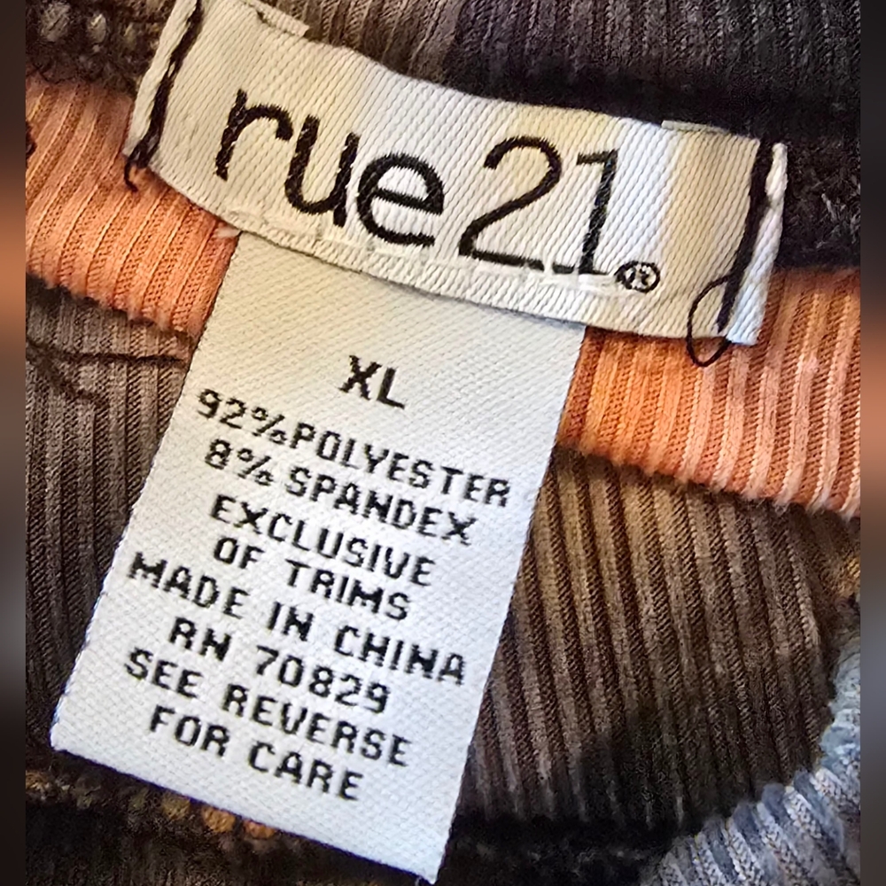 Rue 21, Tie-Dye Orange/Black, Long Sleeve Top with Low Turtle-neck, Size XL NWOT - Picture 4 of 5